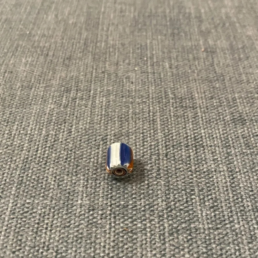 Bead